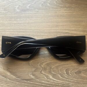 Dime Black Sunglasses